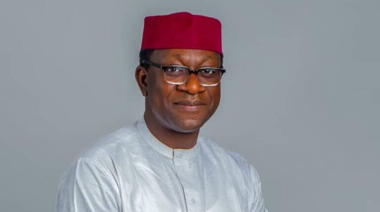 BAN CE NA GOYI BAYAN ƘUDIRIN GYARAN DOKAR HARAJI ƊARI BISA ƊARI BA: INA BA DA HAKURI NA RASHIN FAHIMTA – Hon. Abdulmumin Jibrin Kofa